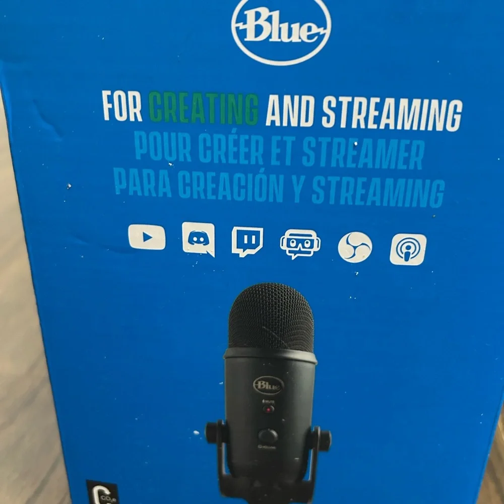 Blue Yeti USB Microphone - Black